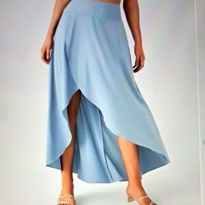 SMALL    HALARA HIGH LOW RUFFLE LIKE  2 IN 1 FLOWY MAXI SKIRT